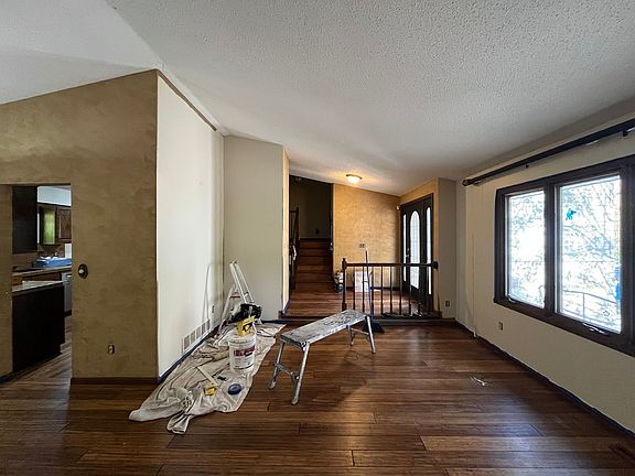 5th image of 7865 Woodpark Blvd