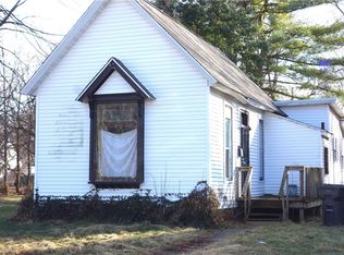 263 E Olive St, Decatur, IL 62526