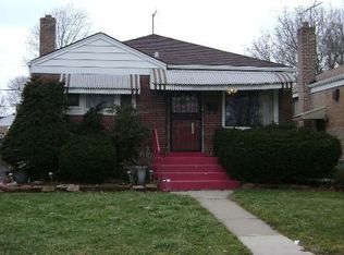 220 Linden Ave, Bellwood, IL 60104