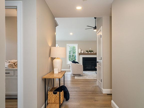 5th image of 23 Willow Lane