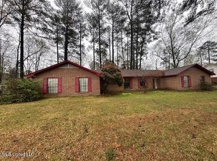 116 Meadow Hill Dr, Forest, MS 39074