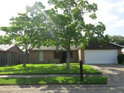 6010 Shadow Wood Dr, Corpus Christi, TX, 78415