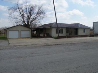 11990 Greenville Rd, Hopkinsville, KY 42240