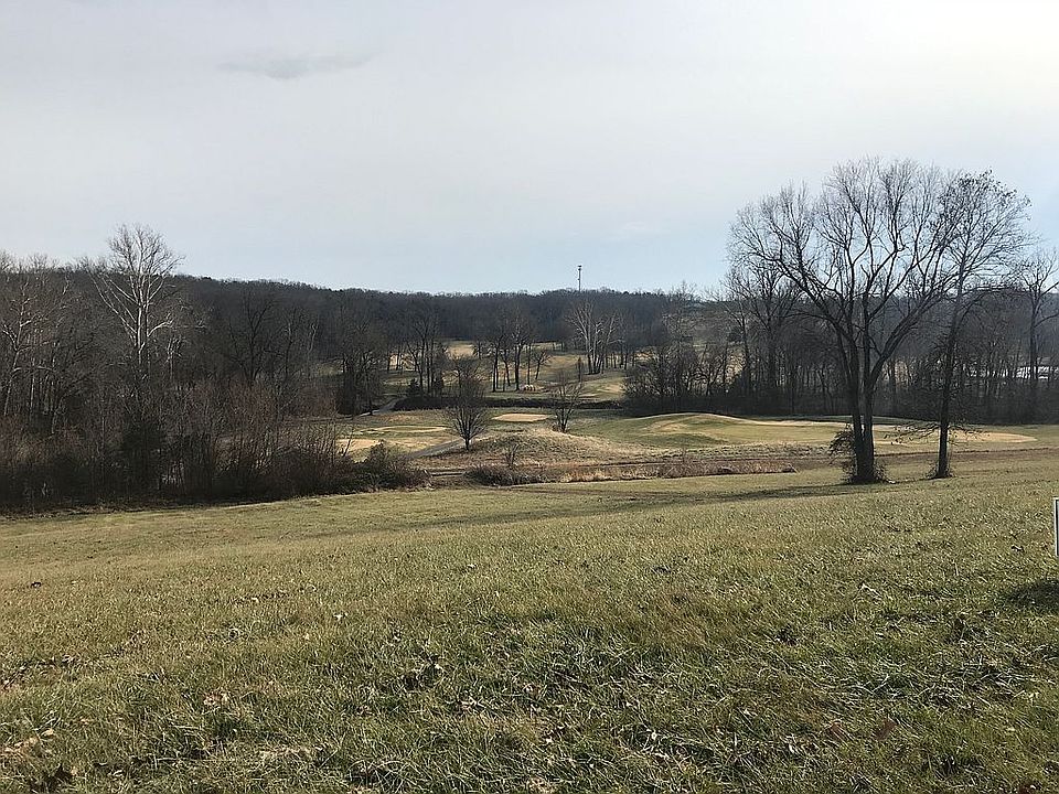 1st image of 600 Fairway Dr