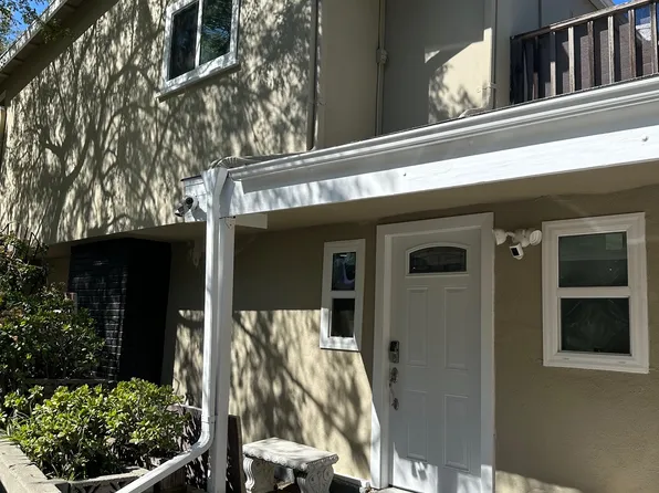 2239 Alcyona Dr, Los Angeles, CA 90068