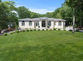 5 Shellfish Ln, East Hampton, NY 11937