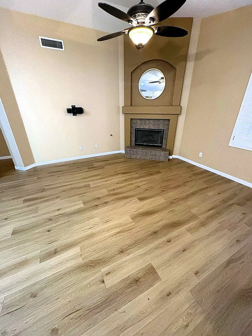 Phoenix 3 Bedroom 2 Bath near Desert Ridge — Photo 4