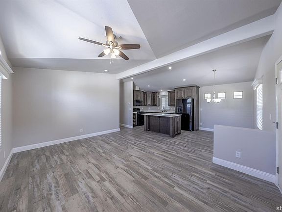 3rd image of 1080 Julie Ln #40