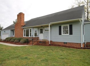 917 Penn Lo Dr, Whitsett, NC 27377