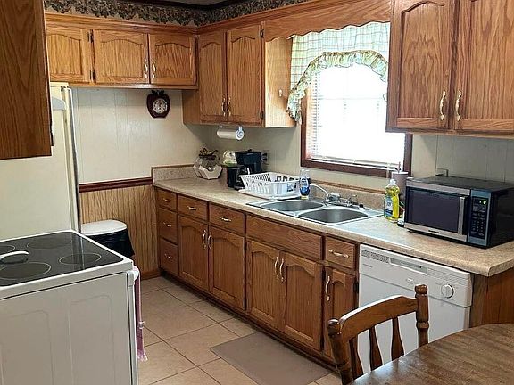 5th image of 16928 Shenandoah Rd