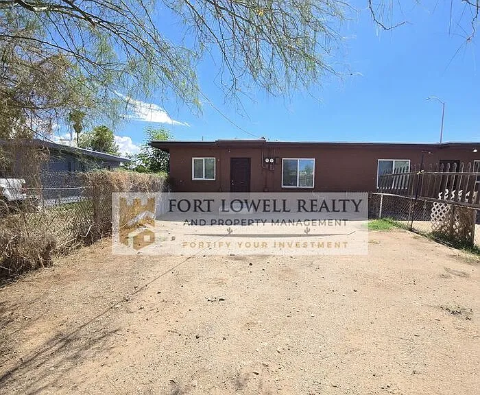 3051 E Proctor Vis — Photo 9