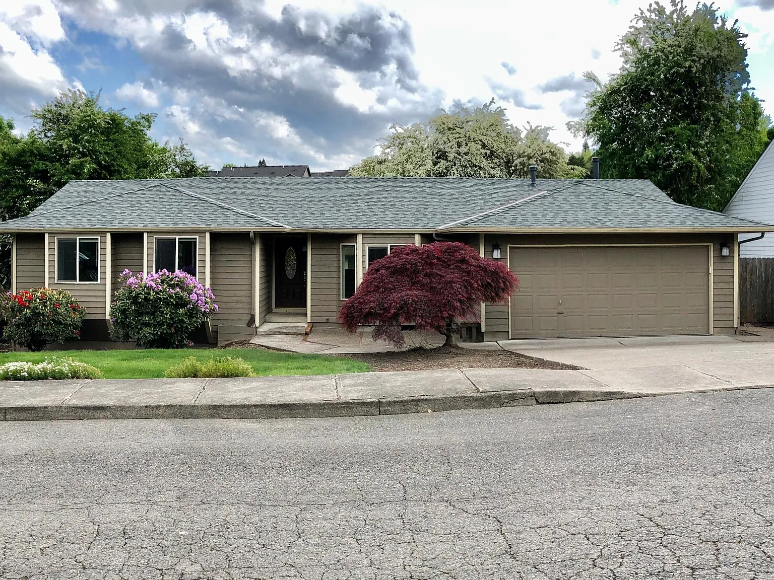 3 bed, 1600 sqft, $2,550 — Photo 1