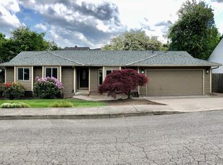 1494 Ammon St NW, Salem, OR 97304
