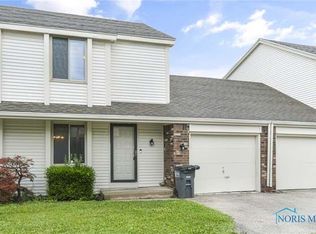 2528 Plum Leaf Ln #3, Toledo, OH 43614