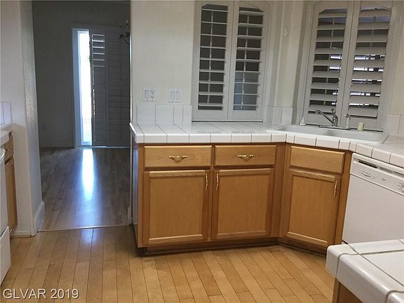 5th image of 5244 Guardian Peak St