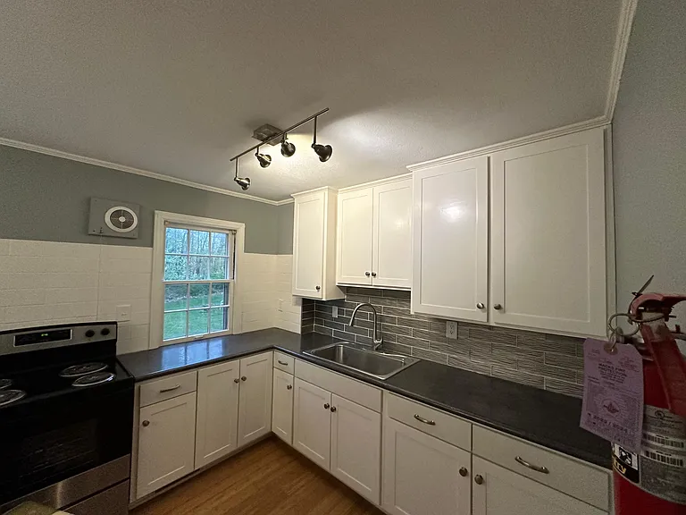 6200 Parkview Ave #4 — Photo 8