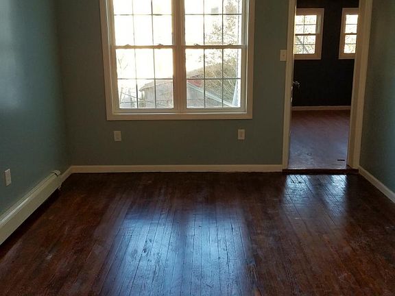 5th image of 164 Lexington Ave #1R