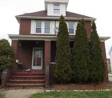 1st image of 1961 E 34th St