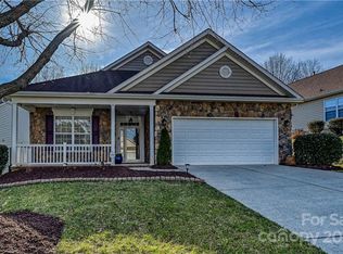 388 Garnet Ct, Fort Mill, SC 29708