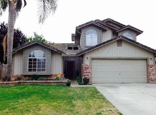 940 Collegeview Dr, Turlock, CA 95382