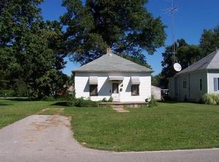 1112 N Montgomery Ave, Litchfield, IL 62056