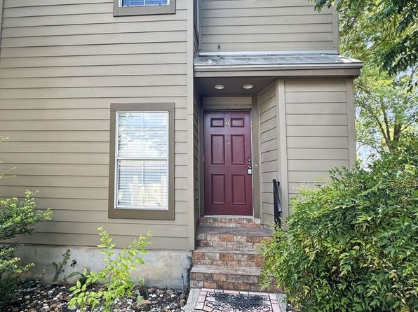 210 Circle St APT 6