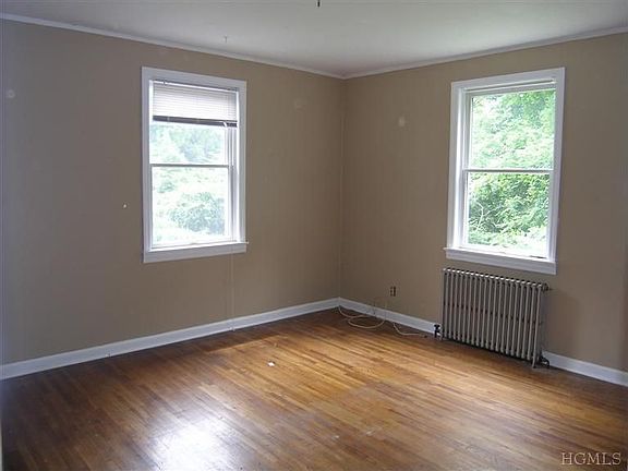 5th image of 68 Huguenot Rd