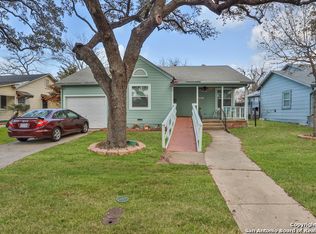 427 Shadwell Dr, San Antonio, TX 78228