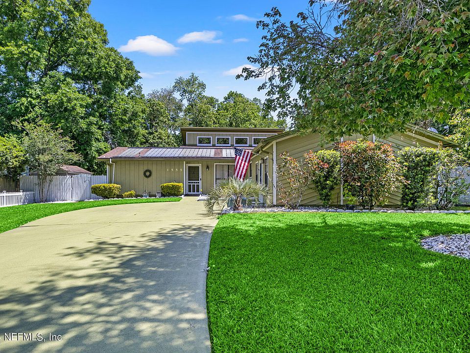 1st image of 1555 SONOMA Court