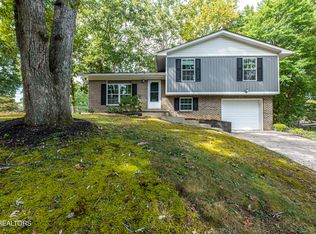 5110 Foxwood Rd, Knoxville, TN 37921