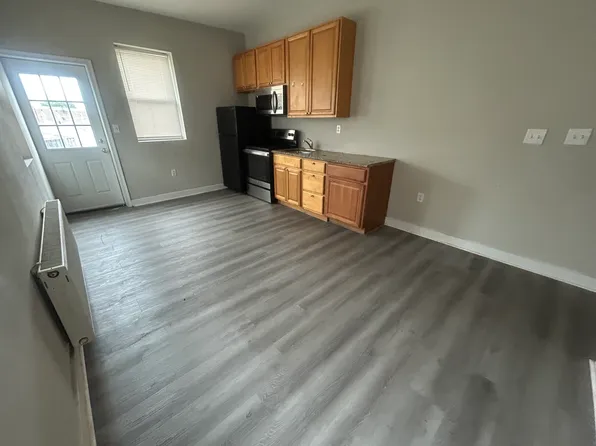 7329 W Chester Pike, Upper Darby, PA