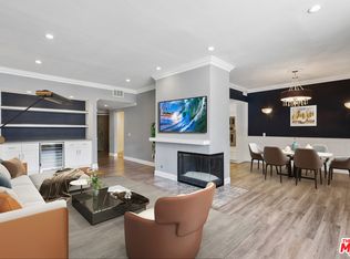 930 N Wetherly Dr APT 101, West Hollywood, CA 90069