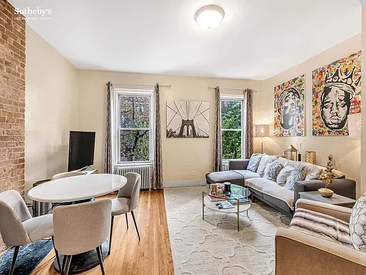 Rented by Sotheby's International Realty | media 10