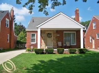 945 N Vernon St, Dearborn, MI 48128