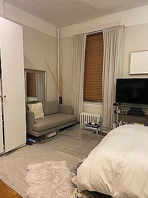 1st image of 51 Morton St APT 4B