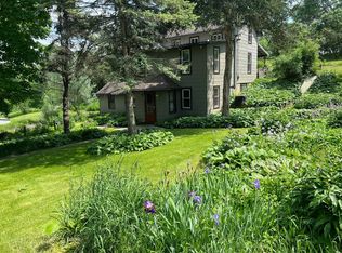 306 W Spring Ave, Mount Carroll, IL 61053