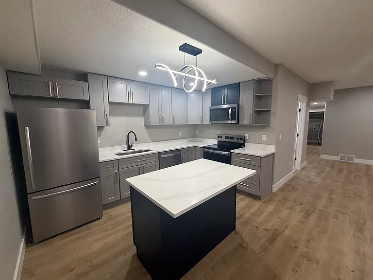 S Colton Spring Ln — Photo 6