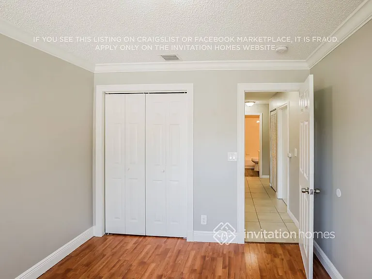 119 NW 44th Ter — Photo 11