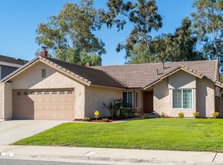 25 Country Wood Dr, Pomona, CA 91766