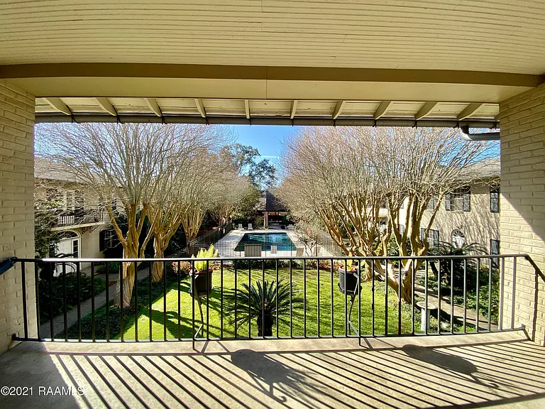 213 Bendel Rd #208 — Photo 16