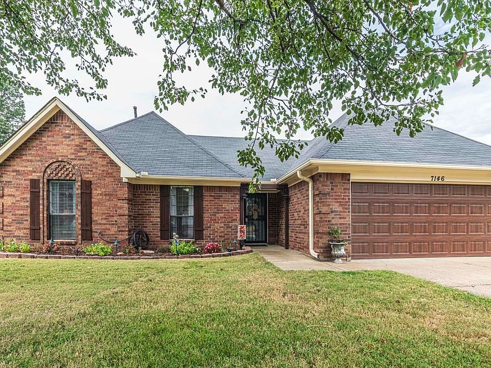 1st image of 7146 La Casa Dr