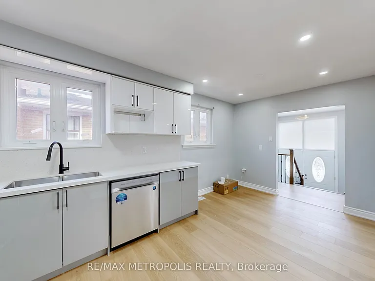 3254 Fieldgate Dr #UPPER — Photo 12