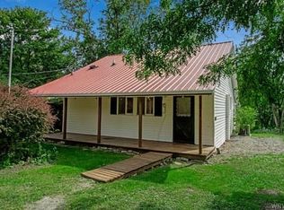 6554 Tonawanda Creek Rd, Lockport, NY 14094