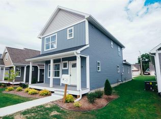 332 W 13th St, Traverse City, MI