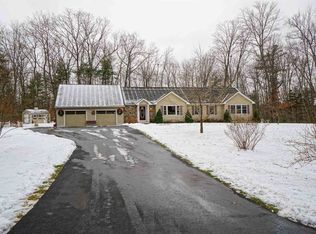 494 Pingree Hill Rd, Auburn, NH 03032