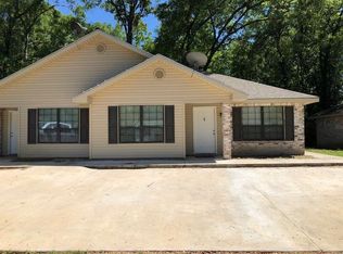 540 S 1st St APT A, Ponchatoula, LA 70454