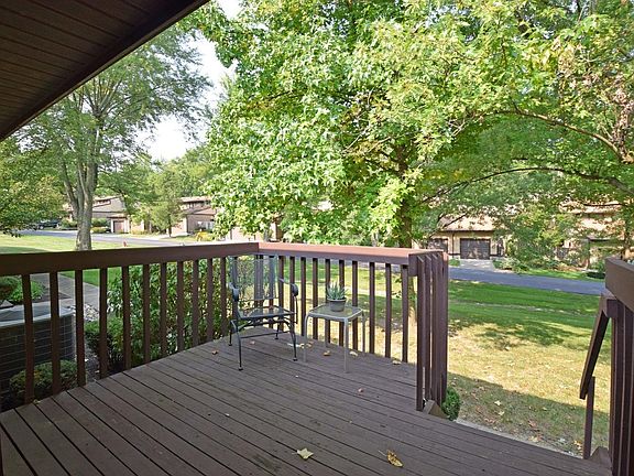 2nd image of 13 Eland Ct