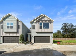 8127 Esther Acres Ln, Houston, TX 77088