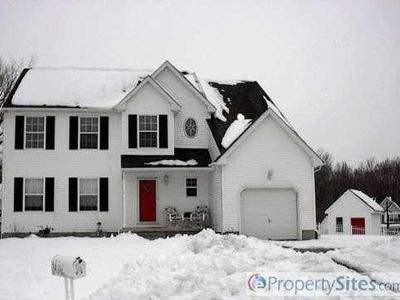 5 Tulip Ct, Deptford, NJ, 08096