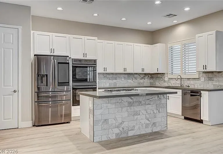 8103 Villa Cano St — Photo 14